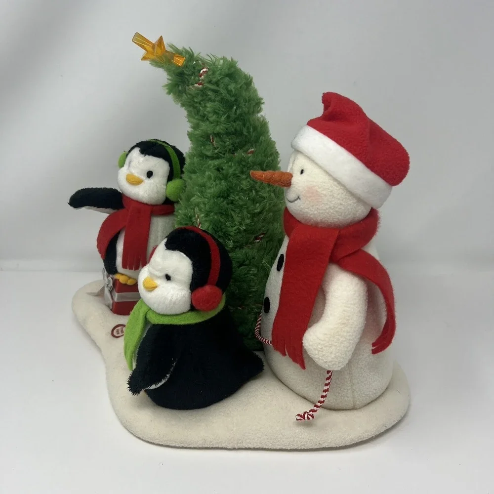 Hallmark Christmas Jingle Pals Very Merry Trio Penguins Snowman‎ Christmas Tree